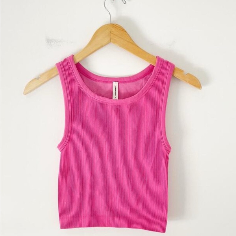 Aritzia Sunday Best Pink Ribbed Tank Top